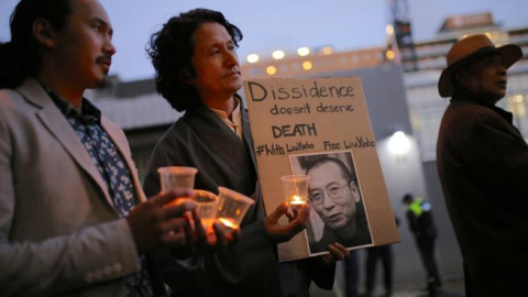 Miembros de la comunidad tibetana de Australia piden la liberación de Liu Xiaobo / REUTERS