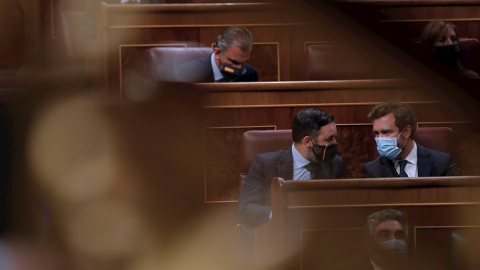 El líder de Vox, Santiago Abascal, el portavoz, Iván Espinosa de los Monteros y el diputado Javier Ortega Smith. - EFE