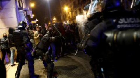 Els Mossos condecoren 423 agents per la seva actuació en les protestes post-sentència