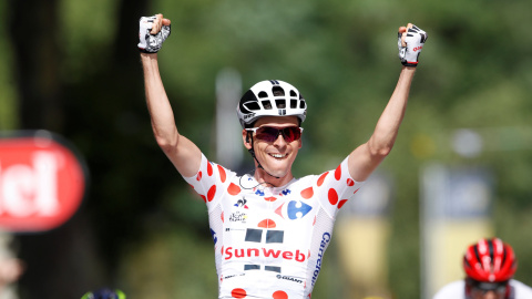 El ciclista francés Warren Barguil, del Sunweb, se ha alzado con la victoria en la 13ª etapa del Tour./REUTERS