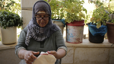 Karemeh Ahmad en su casa de Dayr al-Sudan 16 de agosto de 2019. / Marta Saiz