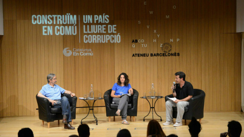 Josep Martí, de Marea Blanca; Míriam Planas, de la Plataforma Aigua és vida, i Marc Parés, de Catalunya en Comú.