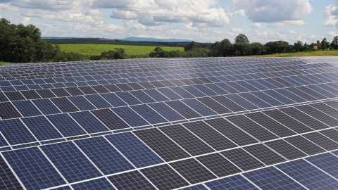 Paneles fotovoltaicos en Porto Feliz, estado de Sao Paulo, Brasil. REUTERS/Amanda Perobelli