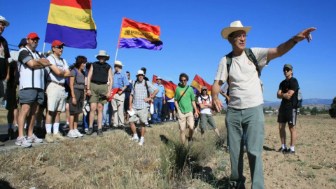 Foto de la III Marcha en conmemoración por la Batalla de Brunete / PÚBLICO