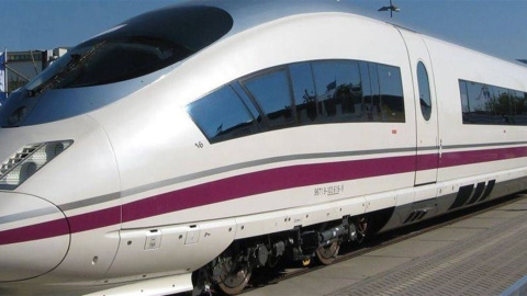 Tren AVE de Renfe. E.P.