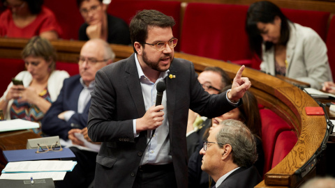 26/06/2019.- El vicepresidente del Govern y conseller de Economía, Pere Aragonès, durante la sesión de control en el Parlament.EFE/ Alejandro García