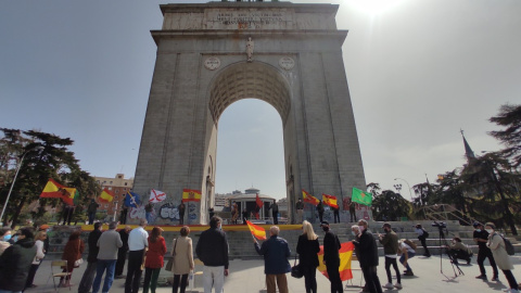 Exaltación franquista en el Arco de la Victoria, en Madrid.