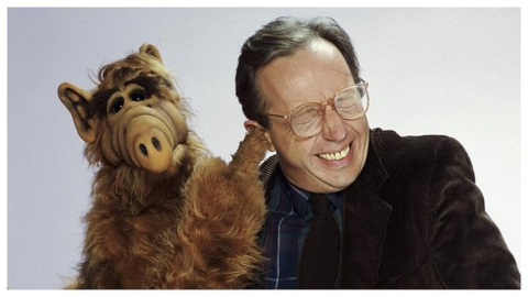 Muere Max Wright, protagonista de la serie de los 80 "ALF". Radio Zero