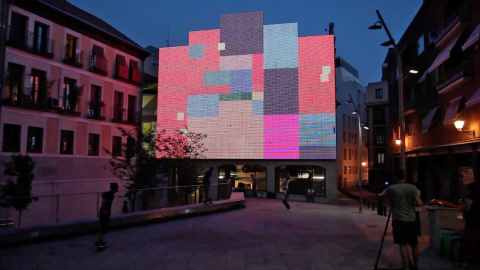 Fachada de la sede de Medialab Prado, innovador centro cultural madrileño desmantelado por el alcalde y su responsable de Cultura, Andrea Levy