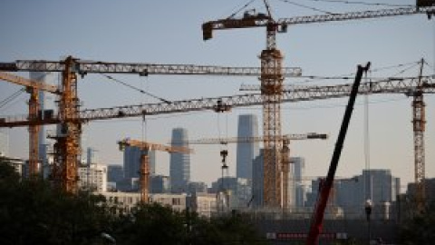 Las inmobiliarias chinas plantean a las autoridades una reestructuración de su deuda