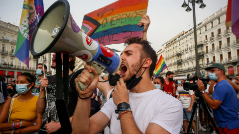 Concentración contra agresiones LGTBfóbicas