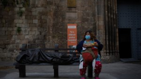 Sis de cada deu dones sense llar han patit violència de gènere al carrer