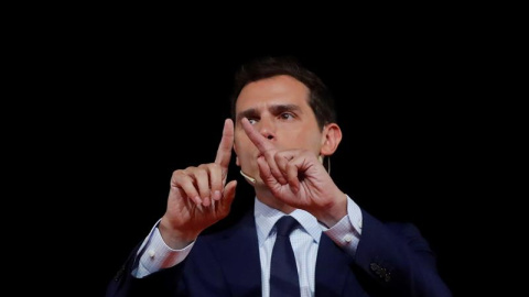 28/06/2019.- El líder de Ciudadanos Albert Rivera, durante el acto previo a la reunión ordinaria del Consejo General de su partido, que celebra su primer Consejo General tras las elecciones, marcado por la crisis provocada tras la dimisión de varios de