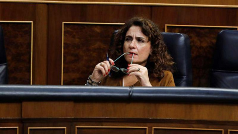 La ministra de Hacienda, María Jesús Montero, en el Congreso. (JUAN CARLOS HIDALGO | EFE)