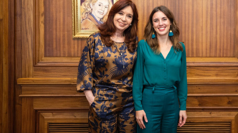 Imagen de la vicepresidenta argentina Cristina Fernández de Kirchner e Irene Montero, ministra de igualdad