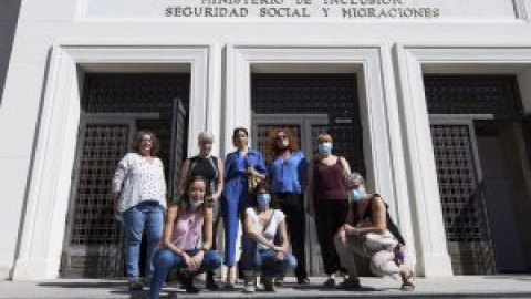 Entregadas 3.500 firmas de personas que se ofrecen a acoger a las mujeres afganas en sus casas