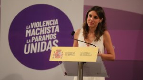 Montero critica que tanto en España como en Afganistán "hay formas de oprimir a las mujeres"