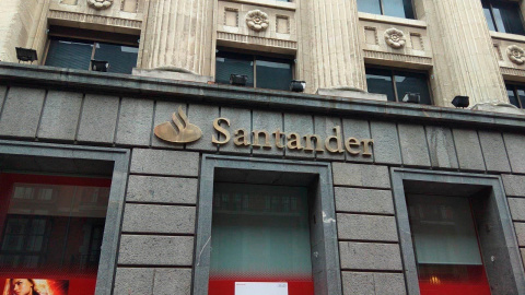 Oficina de Banco Santander en Bilbao. E.P.