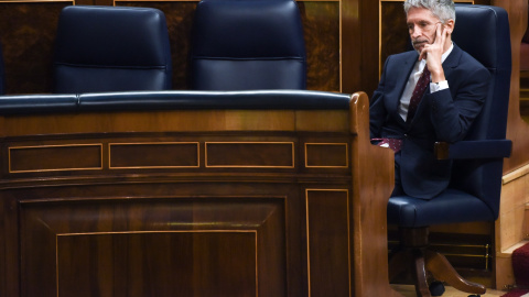 El ministro del Interior, Fernando Grande-Marlaska, en una sesión plenaria en el Congreso de los Diputados, a 22 de noviembre de 2022, en Madrid.