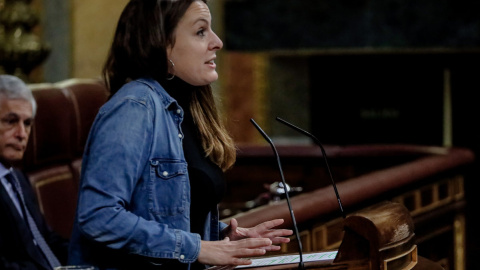 24/11/2022.- La portavoz de la CUP en el Congreso, Mireia Vehí, interviene durante una sesión plenaria. Carlos Luján / Europa Press