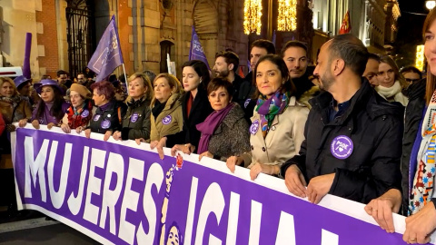 Integrantes del PSOE en la cabecera de la manifestación con motivo del 25N en Madrid.