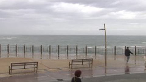 La borrasca trae lluvias, fuertes vientos y temperaturas inferiores a los 10 grados