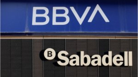 La CNMV admite a trámite la OPA hostil de BBVA sobre Banco Sabadell