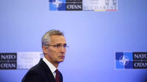 El secretario general de la OTAN, Jens Stoltenberg, durante la cumbre de ministros de Exteriores de la Alianza en Bucarest, a 30 de noviembre de 2022.