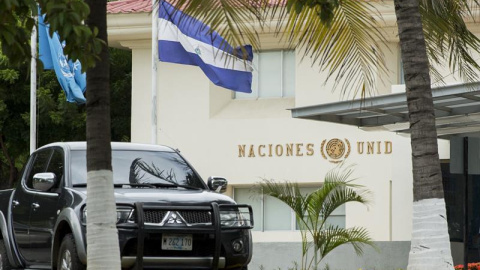 27/06/2018.- Vista de la fachada de las instalaciones de la sede de la Organización de Naciones Unidas (ONU) durante una reunión de la delegación de la Oficina del Alto Comisionado de las Naciones Unidas para los Derechos Humanos (ACNUDH) con organismo