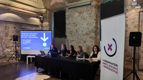 La presentació de l'informe 'Violència institucional en el marc de drets sexuals o reproductius', aquest divendres a Barcelona.