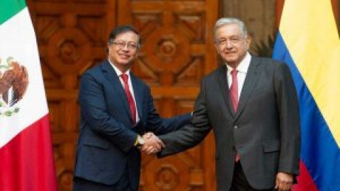 López Obrador se reúne con Petro para relanzar relaciones bilaterales