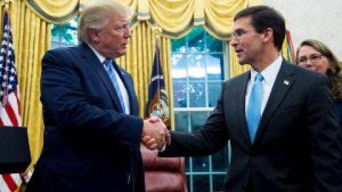 Trump despide de manera fulminante al secretario de Defensa