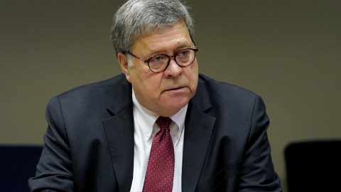 el fiscal general, William Barr, quien criticó el papel de la división del director de delitos electorales del Departamento de Justicia de Estados Unidos, Richard Pilger.