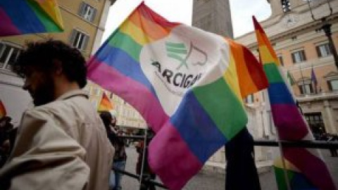 Italia da primer paso para una ley contra la homofobia y la transfobia