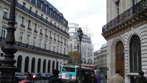 Vista de la calle Halévy de París, a la altura del número 14, donde Amancio Ortega ha comprado un inmueble.