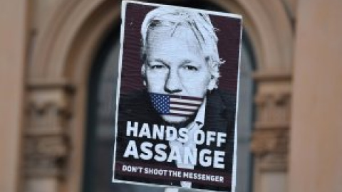 El Govern britànic dona llum verda a la extradició de Julian Assange als EUA