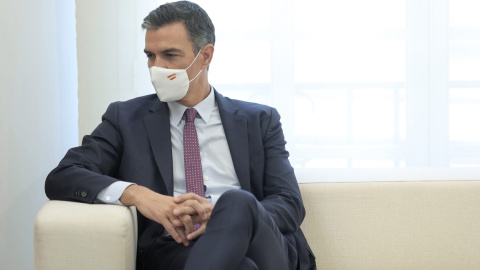 El presidente del Gobierno, Pedro Sánchez, en el Palacio de la Moncloa, durante la visita del presidente de la República de Chile, Sebastián Piñera. E.P./Eduardo Parra