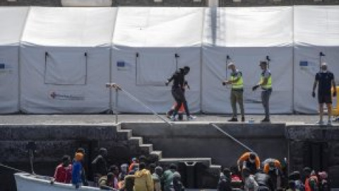 La Fiscalía advierte a Canarias de que su protocolo sobre los menores migrantes no se sostiene y urge su acogida "inmediata"