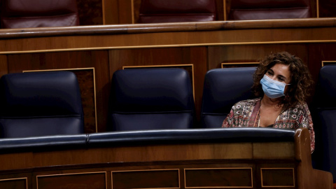 La ministra de Hacienda, María Jesús Montero en el Congreso este jueves durante la segunda jornada de debate a la totalidad de los Presupuestos de 2021.