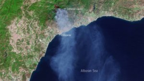 Un satélite capta las dimensiones del incendio de Sierra Bermeja, el séptimo más grande de la década en España