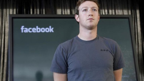 El fundador de Facebook, Mark Zuckerberg, en una foto de archivo. / REUTERS