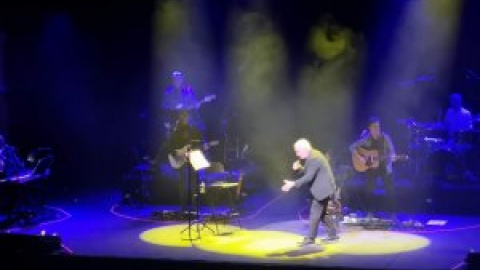 Víctor Manuel en el Gran Teatre del Liceu: una vida en canciones defendida con aplomo