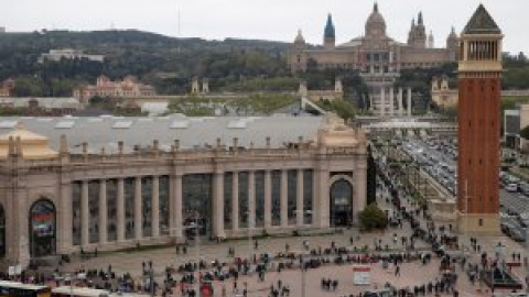 Miles de peruanos y ecuatorianos votan este domingo en España para elegir al presidente de sus países