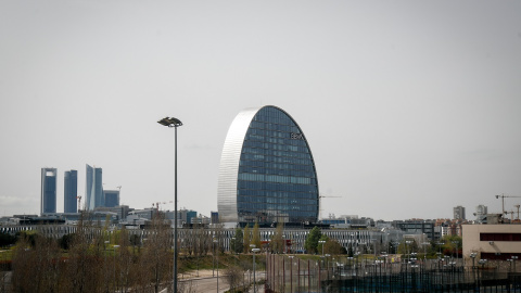 El edificio principal de la Ciudad BBVA, la sede corporativa del banco en la zona norte de Madrid. E.P./Joaquin Corchero