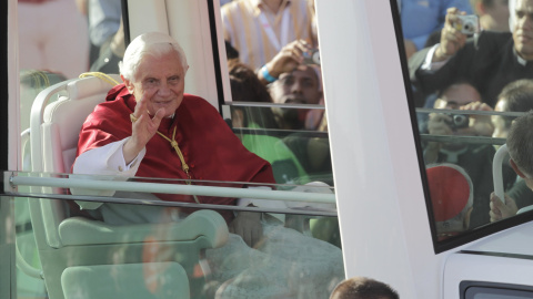 22/08/2011 Benedicto XVI en una misa en la catedral de la Almudena