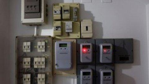 Las eléctricas 'maniobran' para impedir que los ciudadanos dejen el mercado libre