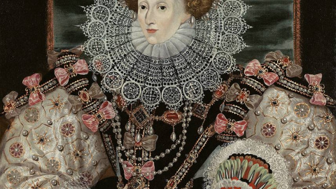 A partir del siglo XIV, aparecen retratados nobles y aristócratas sosteniendo pomanders, pequeñas piezas de orfebrería con especias aromáticas para combatir las enfermedades. Retrato de Isabel I de Inglaterra. c. 1600.