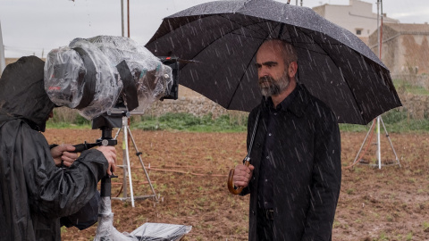 El actor Luis Tosar en el rodaje del nuevo cortometraje para la campaña de la cerveza Voll-Damm.