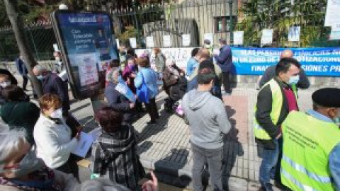 Los pensionistas se rebelan contra "comisiones y abusos bancarios"