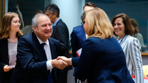 El ministre d'Indústria i Turisme del govern espanyol, Jordi Hereu, en la seva arribada al consell de Competitivitat